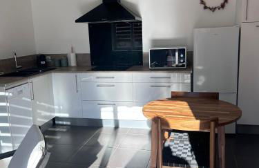 Chez Ambre et Lulu - Appartement centre ville avec piscine - Foto 5