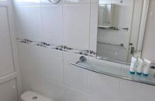 Belle Aire Beach Retreat at Hemsby with FREE WIFI Bed linen included Freely tvs in bedrooms and FREE onsite entertainment - Foto 6