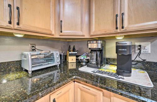 Home with Screened Porch about 10 Miles to Dtwn OKC! - Foto 11