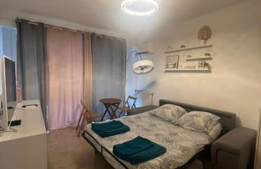 Studio cosy avec balcon, à 5 min de la mer Roquebrune-Cap-Martin et de Menton - Foto 3
