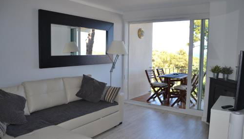 Apartamento recien reformado a 300 metros del mar - Foto 2