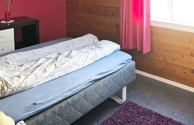 6 Person Holiday Home in Utvik - Foto 5