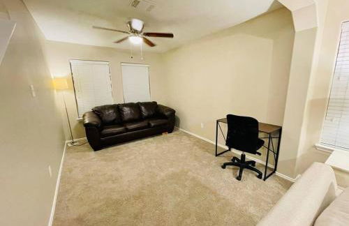 Spacious 3 Bedroom - Rosenberg - Foto 8