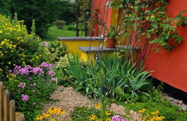 Villa Kunterbunt: Urgemütlich und fast perfekt - Foto 2