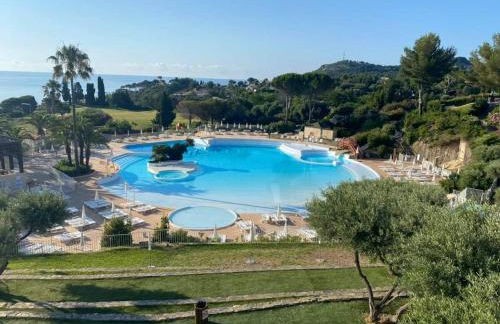 Saint-Raphael- Vue mer et Massif de l'Esterel - Foto 28
