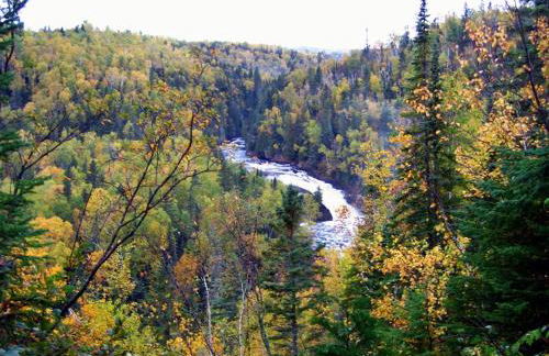 Lake Superior Retreat Private Wooded Haven with Panoramic Views - Foto 37