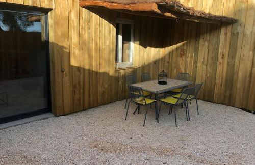 Chalet authentique à Clermont-Créans avec piscine partagée - Photo 48