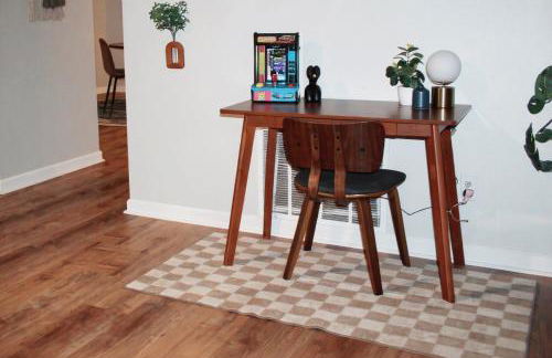 Heritage Haus - Luxe 2BR w Deck, Pets OK, Wi-fi, Near Marietta Sq - Foto 13