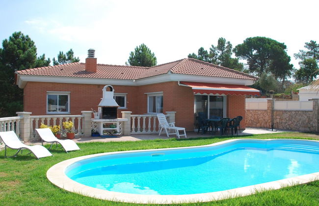 Detached Villa on one Floor, With Garden, Private Pool and Nice Views - Foto 1