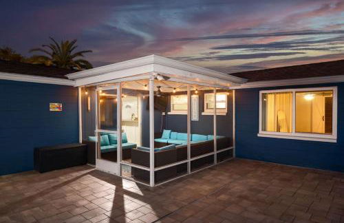 Luxe Family Friendly Retreat w Heated Pool Oasis - Foto 7