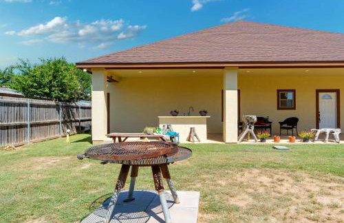 Charming Family Getaway Near Medina River - Foto 30