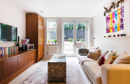 The Bohemian Rhapsody, Hampstead - by Out of office Lifestyle - Foto 1