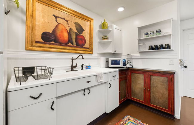 Rock House Haven Retreat - Photo 9