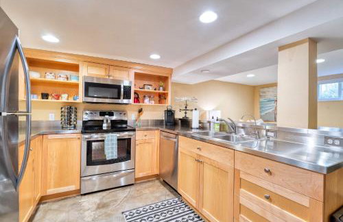 Stay Portland - Private Underground Getaway - 92 WalkScore - Foto 5