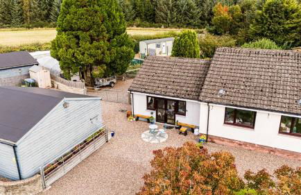 The Hive at Bee Happy Breaks Scotland - Photo 1