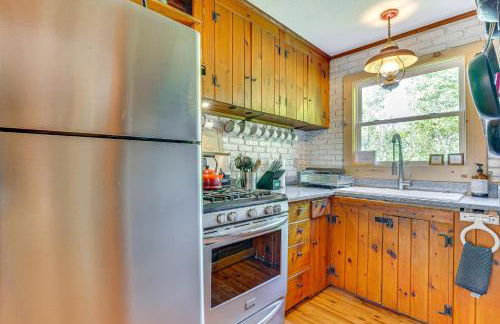 Pet-Friendly Wilmington Retreat with Hot Tub! - Foto 9