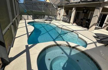 An Incredible Vacation Home with Saltwater Pool! - Foto 48