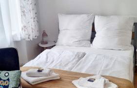 Green Apartment Fine for couples Neukölln - Foto 10