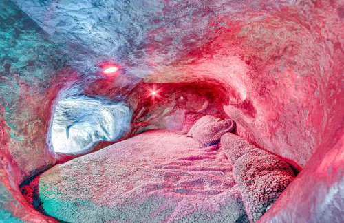 The Grotto - Unique Interactive Cave Experience - Foto 22