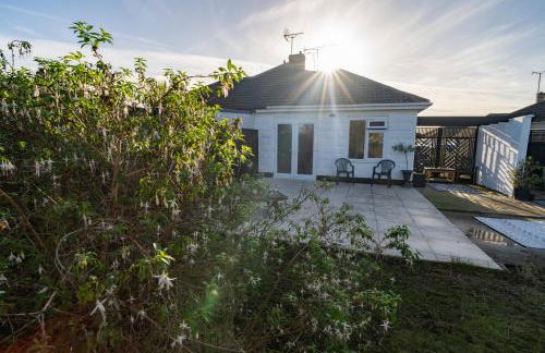 Modern 2 bed pet friendly Bungalow near countryside and a short drive to seafront- with large private garden by Catchpole Stays - Foto 30