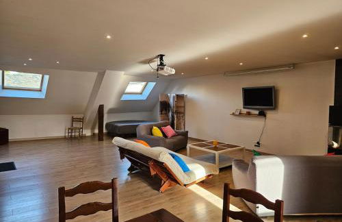 Grand Loft Hyper centre de Beaugency - Photo 4
