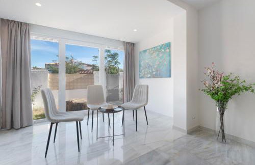 Luxurious And Modern Family Home - Photo 7