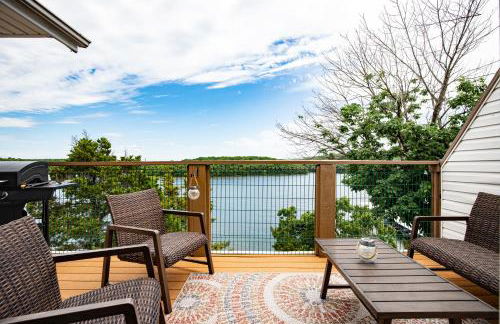 Amazing Views from Balcony, Loft & Gated Pool - Foto 40