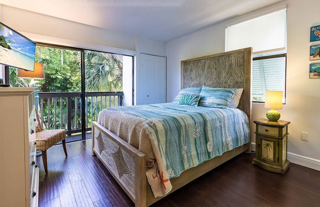 Our House at the Beach Lakeside - Photo 27