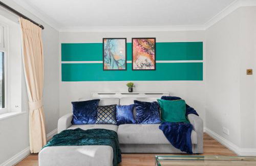 Detached 6 Bedroom Cambridgeshire Abode - Pets - Foto 18