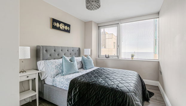 Gorgeous AP Next to Pier Beach - Foto 2, Habitación