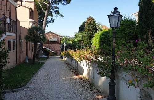 Ai tre tigli con giardino privato - Photo 8