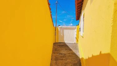 Casa 3 Quartos l 2 banheiros l 2 garagens l centro - Foto 5