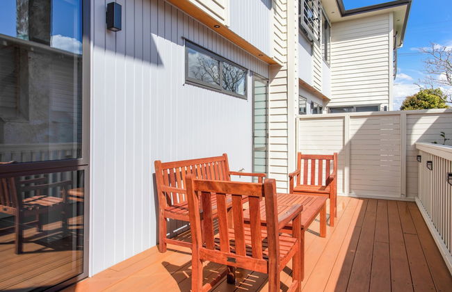 Central Oasis Townhouse with Parking - Photo 29