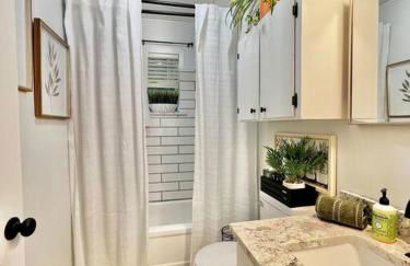 Newly Renovated Home - Sleeps 10 - Foto 5