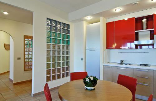 Long Stay Comfort Apartment With Backyard Rome Area Residence - Photo 21