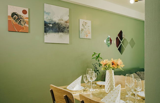 🌿 Stylish & Serene Stay in Davao City 🌿 - Foto 1