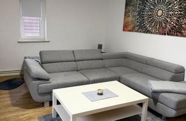 moderne Wohnung mit großer Dachterasse - Foto 1