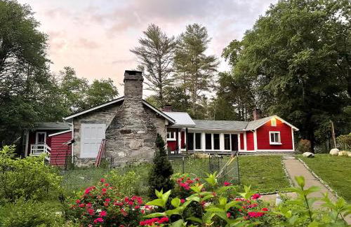 The Guest House at River Haven Sanctuary - Photo 3