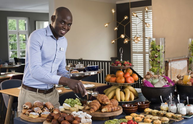 More Quarters Hotel - Photo 41