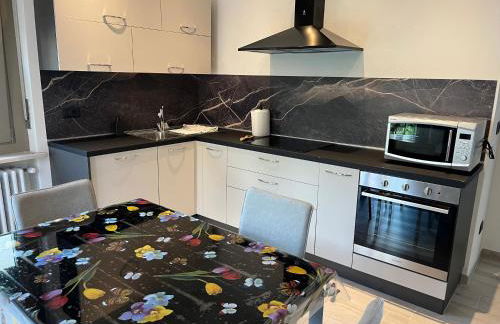 Appartamento panoramico in collina - Foto 12