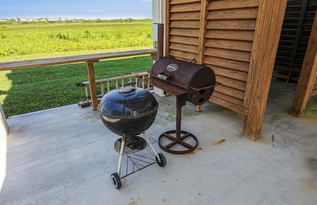 A Salty Kiss - Foto 30