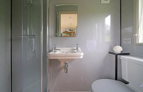 Luxurious Shepherds Huts Outdoor Baths Sea Views - Foto 40