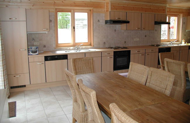 Holiday Home With a Panoramic View of the Ourthe, on a Quietly Located Property - Foto 27