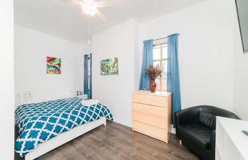 Off-Street Parking - Washer & Dryer - GroupStay - Foto 9