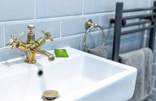 Honey Pot, Chipping Campden, parking, garden, late check-out - Photo 34