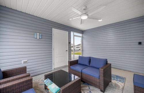 Luxe 2BR in The Villages, Mins to Eastport Town Square With Patio and Kingbed - Foto 8