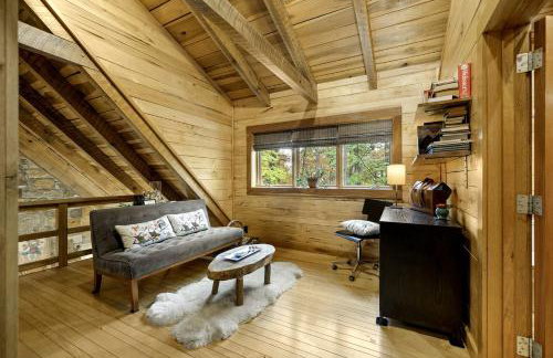 Impressive Log Cabin with Fireplace, Fire Pit and Hot-tub in Unionville, Indiana - Foto 28