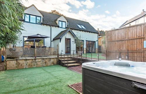 Cotswold holiday let with hot tub - The Old Garage - Foto 1