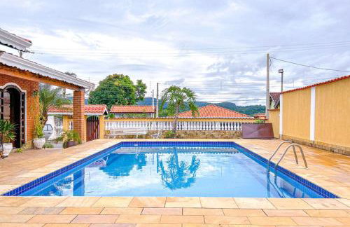 Chacara elegante com piscina e lazer em Atibaia SP - Foto 1