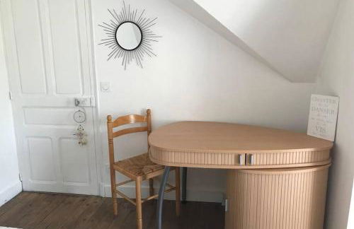 LES HORTENSIAS Spacieuse Maison en ardoise du pays FIBRE - Foto 65